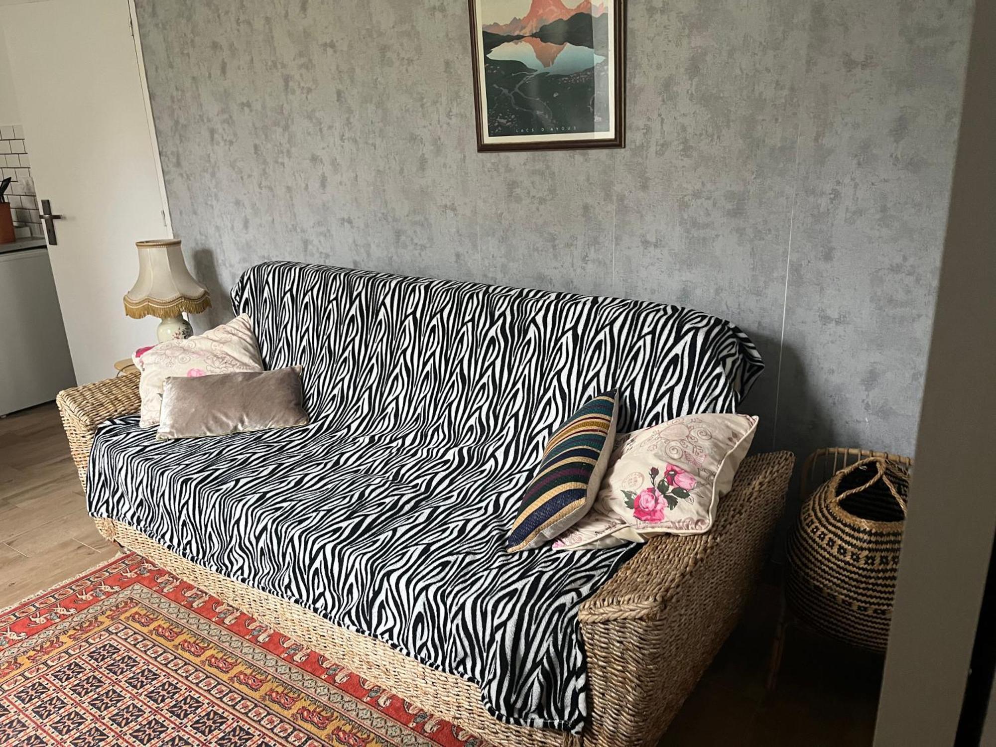 Apartament Au Bord Du Gave Laruns Zewnętrze zdjęcie